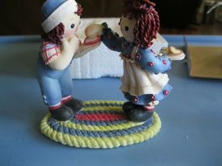 Enesco Raggedy Ann & Andy " Friends Like You Are A Special Treat " Figurine 823422