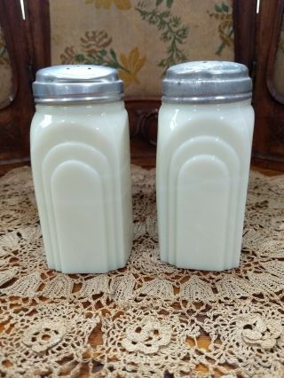 Vintage Milk Glass Salt And Sugar Shakers 4