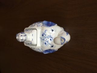 Vntg 1989 Seymour MANN Flora Fine Porcelain Blue & White Floral ELEPHANT Teapot 3