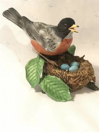 Lenox American Robin Bird Porcelain Figurine Leaf Branch Flower Nest