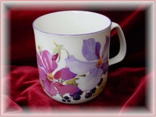 Bone China Mug ❤️ Rose Of England Berries & Flowers Mcro & Dishw Safe Pastel Cup
