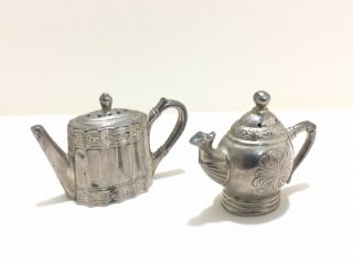 Vintage Godinger Silverplate Miniature Teapot Salt And Pepper Shaker Set