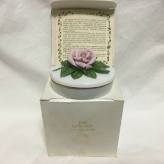 Lenox " The Rose " (genus Rosa) Fine Porcelain Trinket Box S1