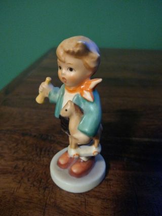 M.  I.  Hummel Figurine Boy With Horse & Horn 3.  5 " 289/0