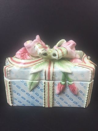 Fitz & Floyd Essentials Floral Porcelain Trinket Box Roses Ribbons