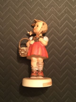 Hummel/goebel Little Shopper Girl W/basket Figurine 96