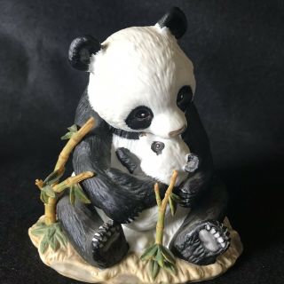 Vintage Homco Masterpiece Porcelain Panda Bear W/ Baby Bamboo