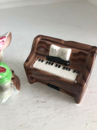 Vintage Anthropomorphic PY Japan Mouse Playing a Piano Salt and Pepper Shaker 3