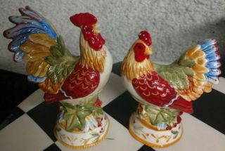 Fitz & Floyd Garden Medley Rooster & Hen Chicken Salt & Pepper Shakers Perfect