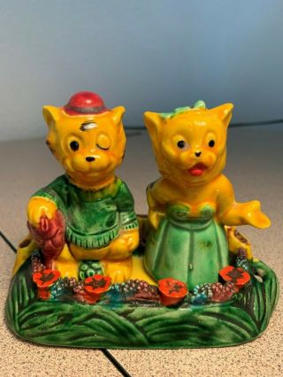 Vintage Salt & Pepper Shakers: Cat Couple On Tray W/ Fish Japan Kittens