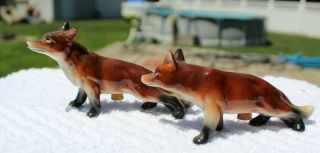 Vintage Gorgeous Realistic Foxes Salt And Pepper Shakers - Relco