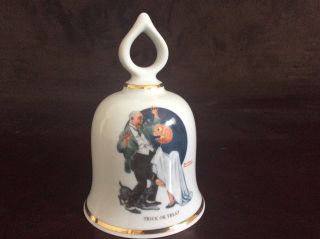 “trick Or Treat” Vintage Norman Rockwell Collectible Bell - 1979 Ltd Ed.