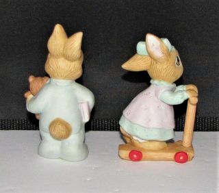 Homco Bunny Rabbits Girl Scooter Dress Boy PJ ' s Bear Figurine 1466 Figurines 2