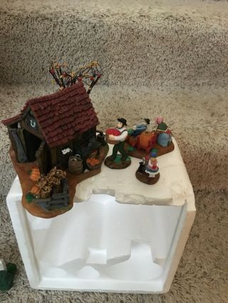 Dept 56 England Village It’s Almost Thanksgiving 56639 Retired Pac