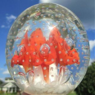 VINTAGE JOE ST CLAIR SIGNED GLASS PAPERWEIGHT ORANGE BLOSSOMS CONTROLLED BUBBLES 4