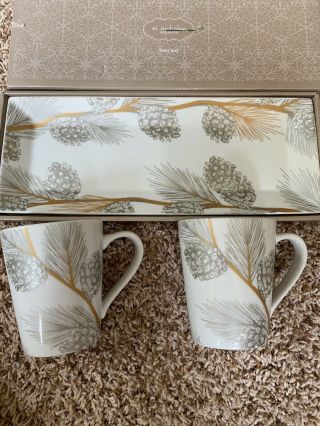 St.  Nicholas Square Coffee Mugs White W/ Pine Cones And Neddle And Tray
