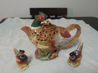 Pheasant Teapot And Salt And Pepper Shakers