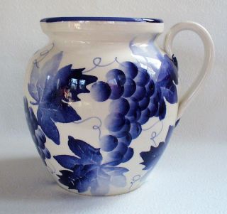 Vint World Market 7 1/4 " Italy Blue White Ceramic Pitcher Vase Grapes Leaves Euc
