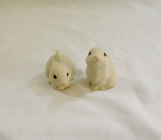 Set Of 2 Small Adorable White Porcelain Bunnies Black Eyes/pink Ears Mexico