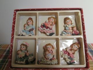 Resin Magnets Of Little Girls And Their Baby Doll/set Of 6