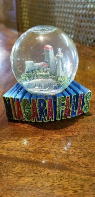 Niagara Falls Souvenir Snow Globe