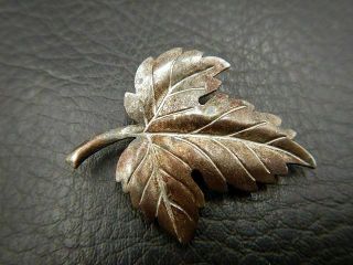 Vintage Brooch Pin Signed Tiffany & Co Sterling Silver Maple Leaf