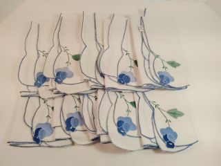 10 Vintage White Cotton Napkins With Blue Flower Hand Applique & Scalloped Edges