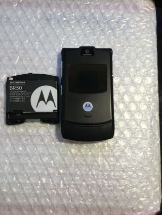 Motorola Razr V3 - 5.  5 Mb - Black Gsm  Flip Phone T - Mobile Metro
