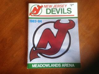 1983 - 84 Jersey Devils Program 12/27/83 St.  Louis Blues Gilmour Mullen Goals