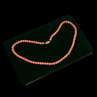 Antique Vintage Art Deco Retro 14k Gold 5.  4mm Angelskin Pink Coral Bead Necklace