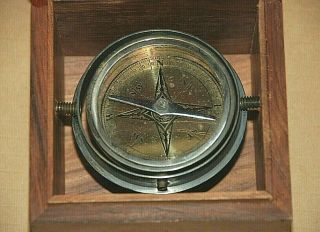 Maritime Marine Nautical Compass In Wood Box 3.  50 " Old Vintage Navigational Tool