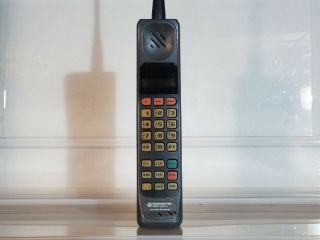 Motorola Dynatac Ultraclassic Ii - Mobile Phone Brick Cell Vintage Retro Rare