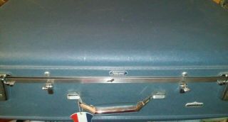 Vtg 60s American Tourister Tiara Extra Large Hardsided Blue Suitcase 29x19x9