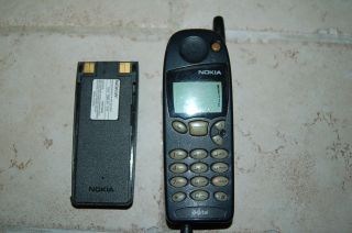 Vintage Nokia Cell Mobile Phone 5190 Nsb 1nx Charged W/ Extra Battery & Cord