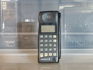 Ericsson Hotline Nh - 99 - Mobile Phone Brick Cell Vintage Retro Rare Collectable