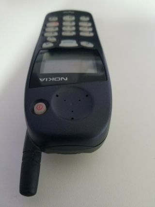 Vintage Black Nokia 5120i with charger and battery 3