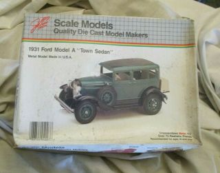 Jle Scale Models Metal 1931 Ford Model; A Town Sedan 1/20 Scale