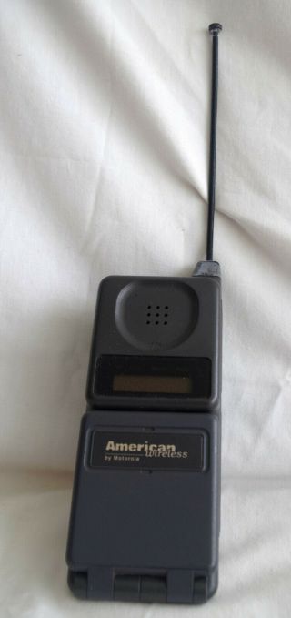 Vintage American Wireless by Motorola Brick Cell Phone With Battery 2