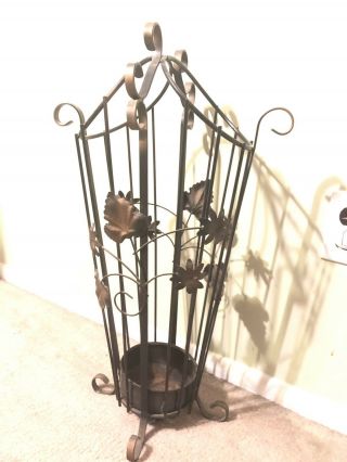 Vintage Wrought Iron Antique Victorian Flowers Leaves Hall Tree Umbrella Stand