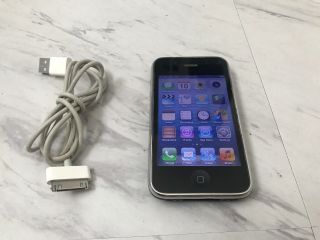 Apple Iphone 1st Generation 8gb A1203.  Iphone - Bonus