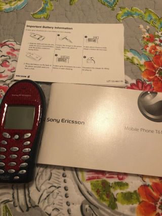 Sony Ericsson Cellular Phone And Spider - Man Case.  Cingular Wireless 3