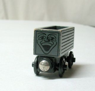 Thomas & Friends,  Wooden Railway,  Rare Vintage Painted Face Troublesome Truck