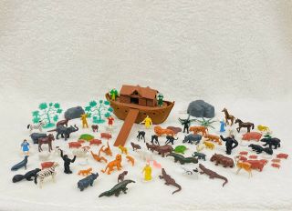 Vintage 1996 Noah’s Ark Miniature Play Set Toy Pretend Play Boxed Animals Figure