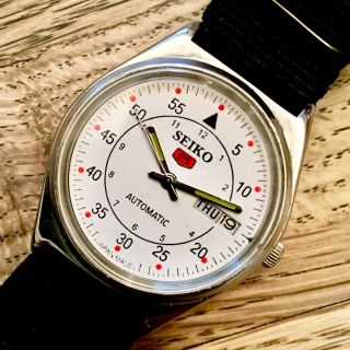 Vintage Seiko 5 Automatic Day/date White Face Rare,  Mechanical,  Japan Made,  Nato