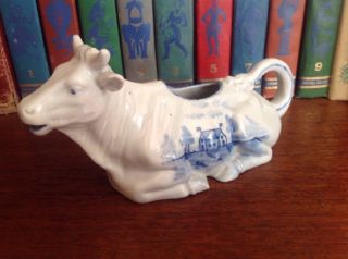Vintage Delft Blue Collectible Ceramic China " Resting Cow " Creamer