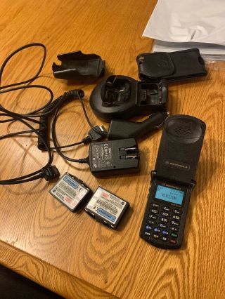 Vintage Motorola Startac St7868w Cell Phone And Accessories