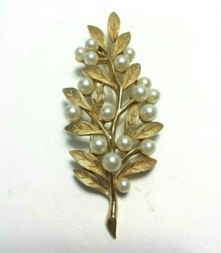 Vintage Crown Trifari Goldtone Faux Pearl Textured Leaves Leaf Branch Brooch Pin