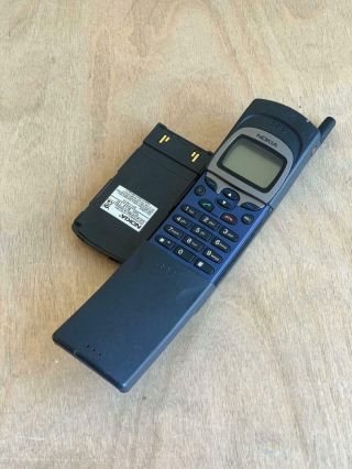 Nokia 8110i.  Collector Cell Phone.  Matrix.  Banana Phone.  Network.  Aq