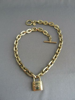 Vintage Michael Kors Gold Tone Oval Link Padlock Toggle Chunky Necklace
