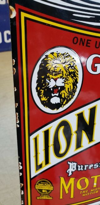 GILMORE LION HEAD motor oil porcelain sign OIL CAN SHAPE vintage brand lubster 2